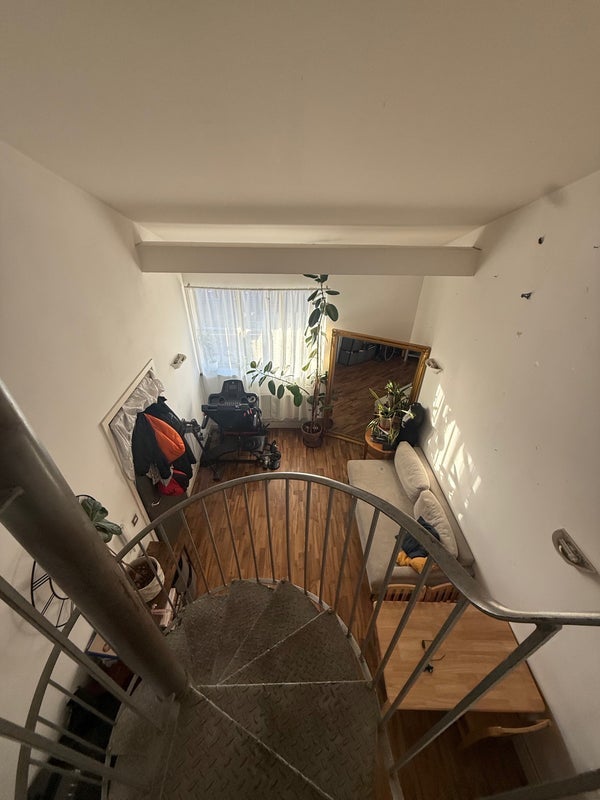 Room Shacklewell Row in Greater London