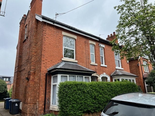 Flat Wordsworth Road in Nottingham