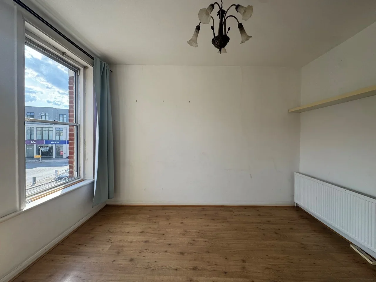 Flat Heath Road in Greater London
