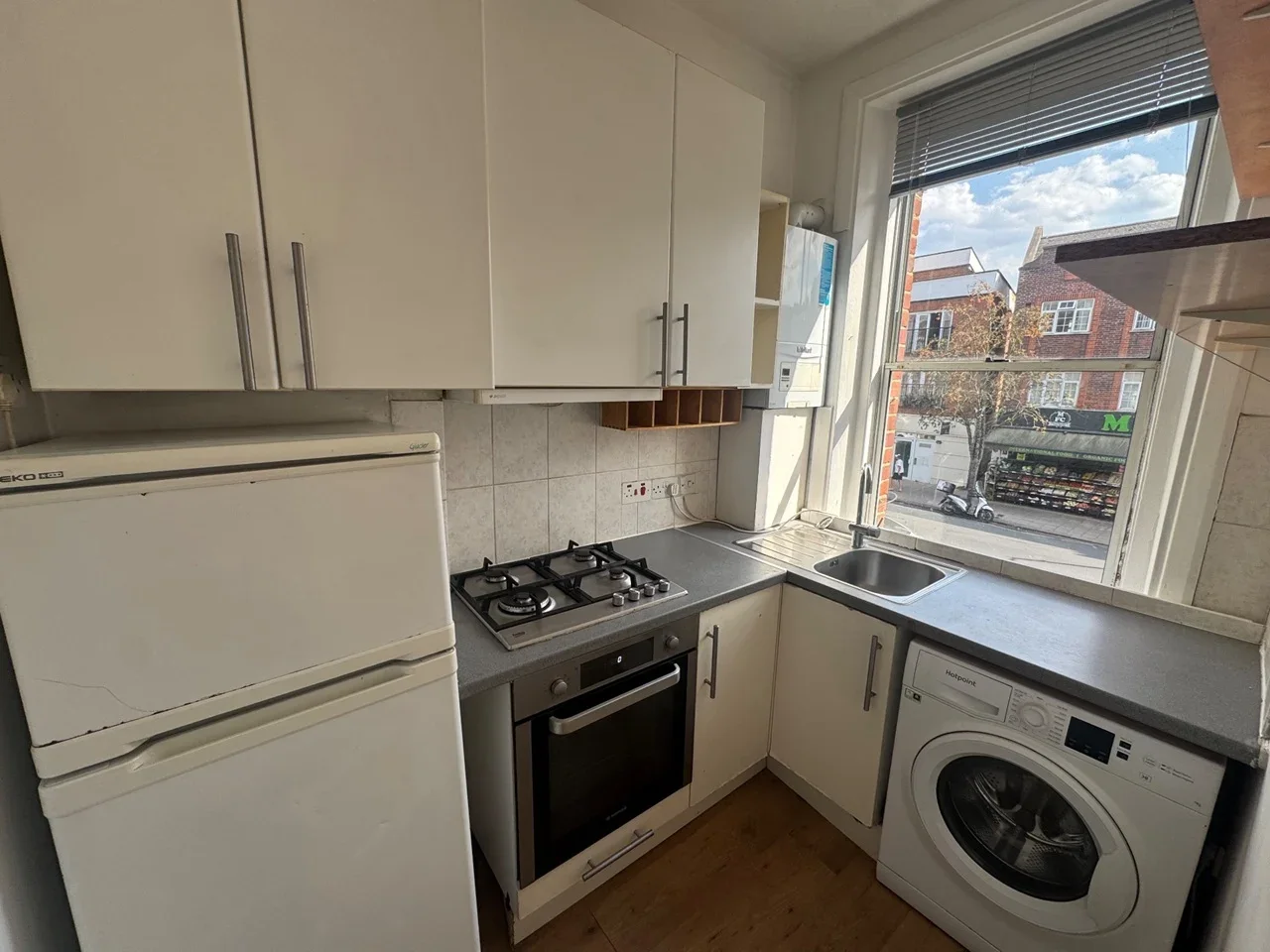 Flat Heath Road in Greater London