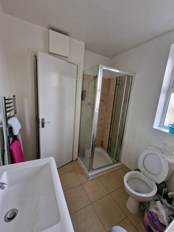 Room Hornsey Road in Greater London