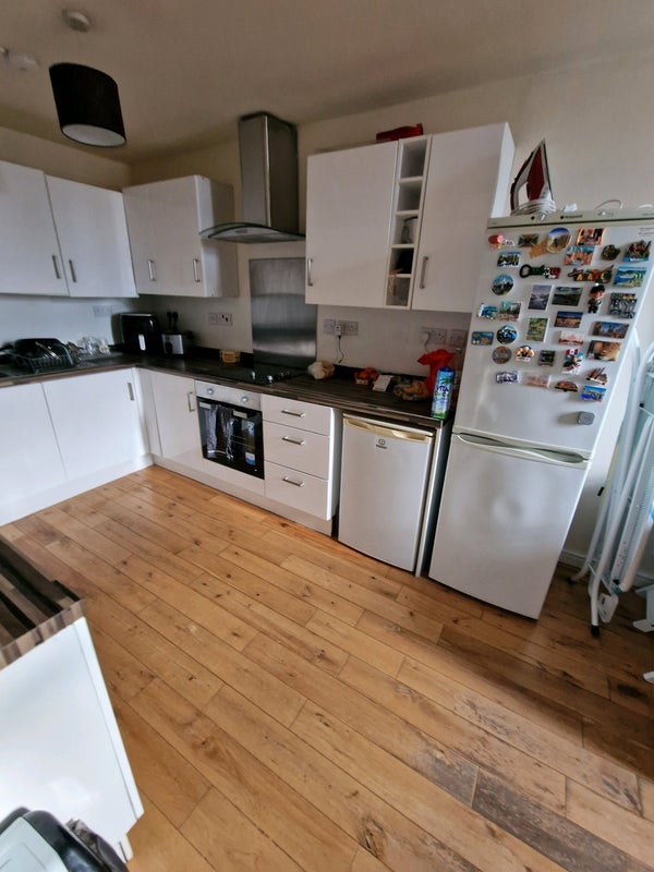 Room Hornsey Road in Greater London