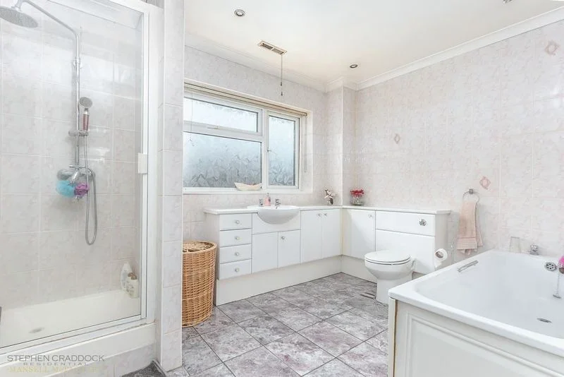 House Feroners Close in Crawley