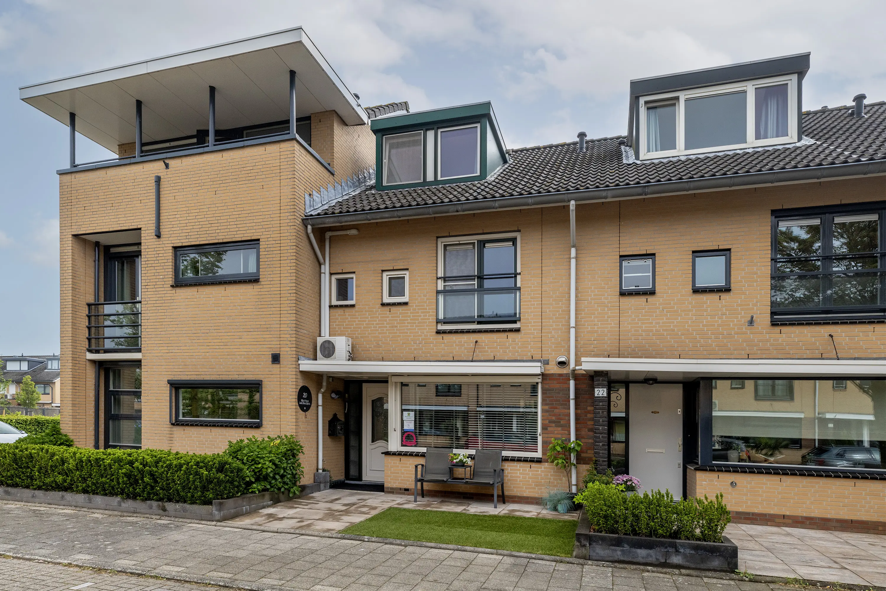 Huis Van Eesterenveld 20 in Barendrecht