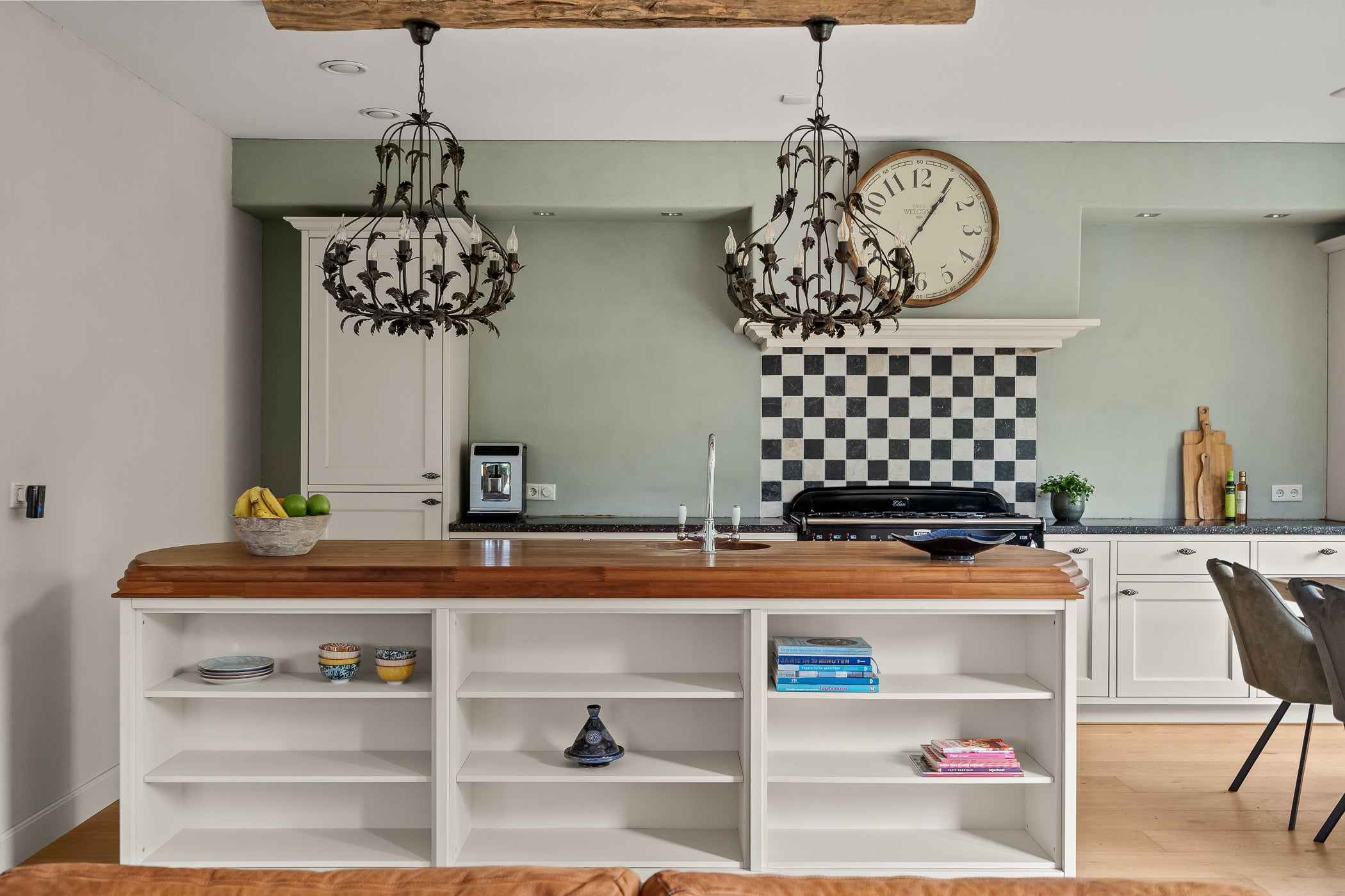Twee-onder-één-kap te koop: Ebbenhout 12, Houten