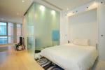 Flat Westferry Circus in Greater London