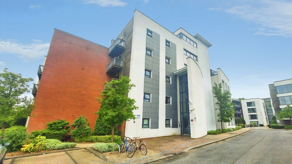 Flat Wilmslow Road in Manchester