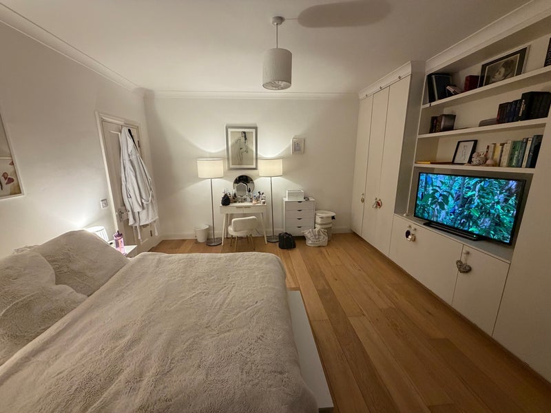 Room Beeches Road in Greater London