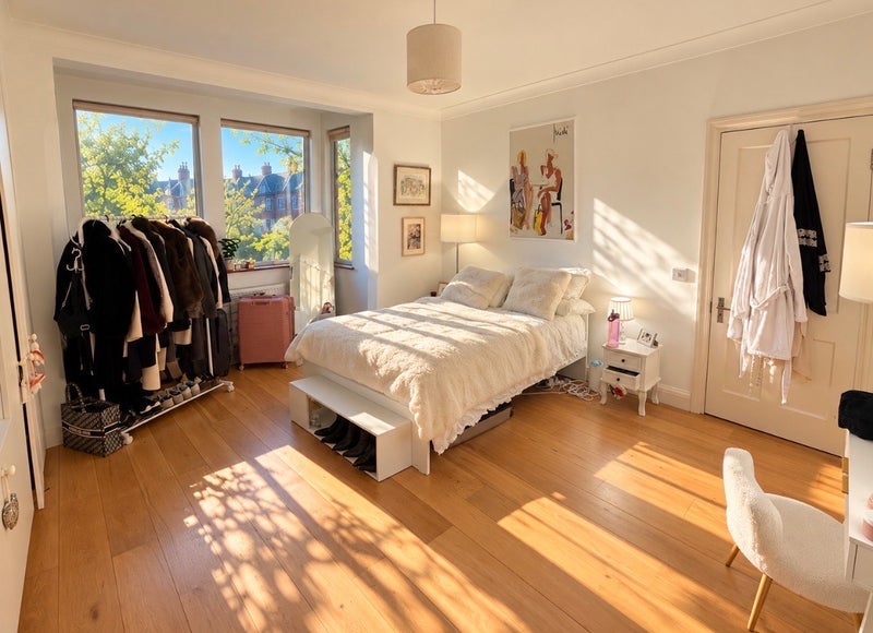 Room Beeches Road in Greater London