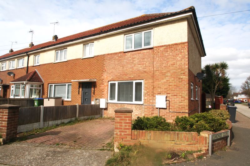 House Gosden Road in Arun