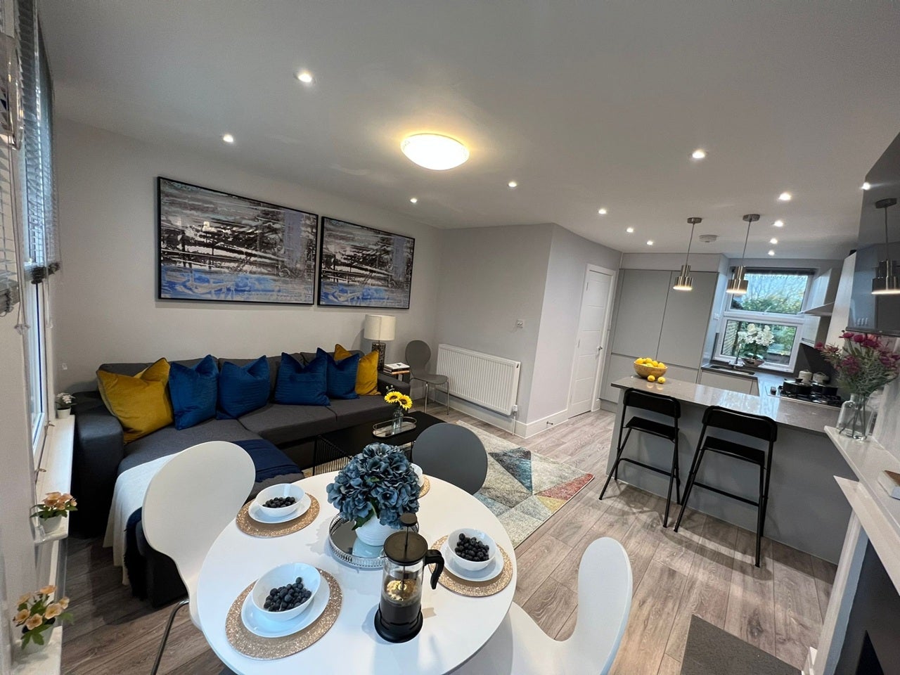 Flat Stanhope Road in Greater London