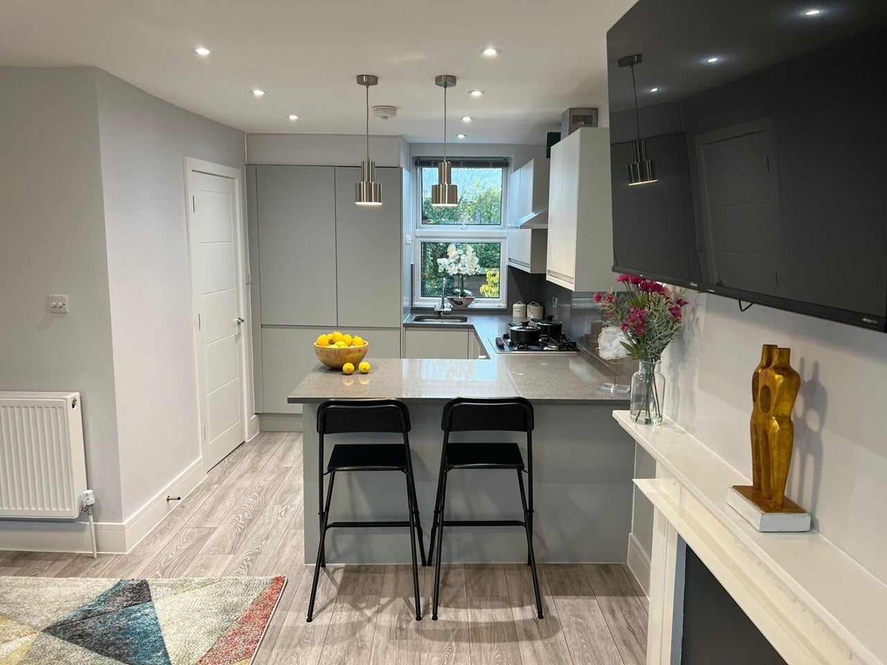 Flat Stanhope Road in Greater London