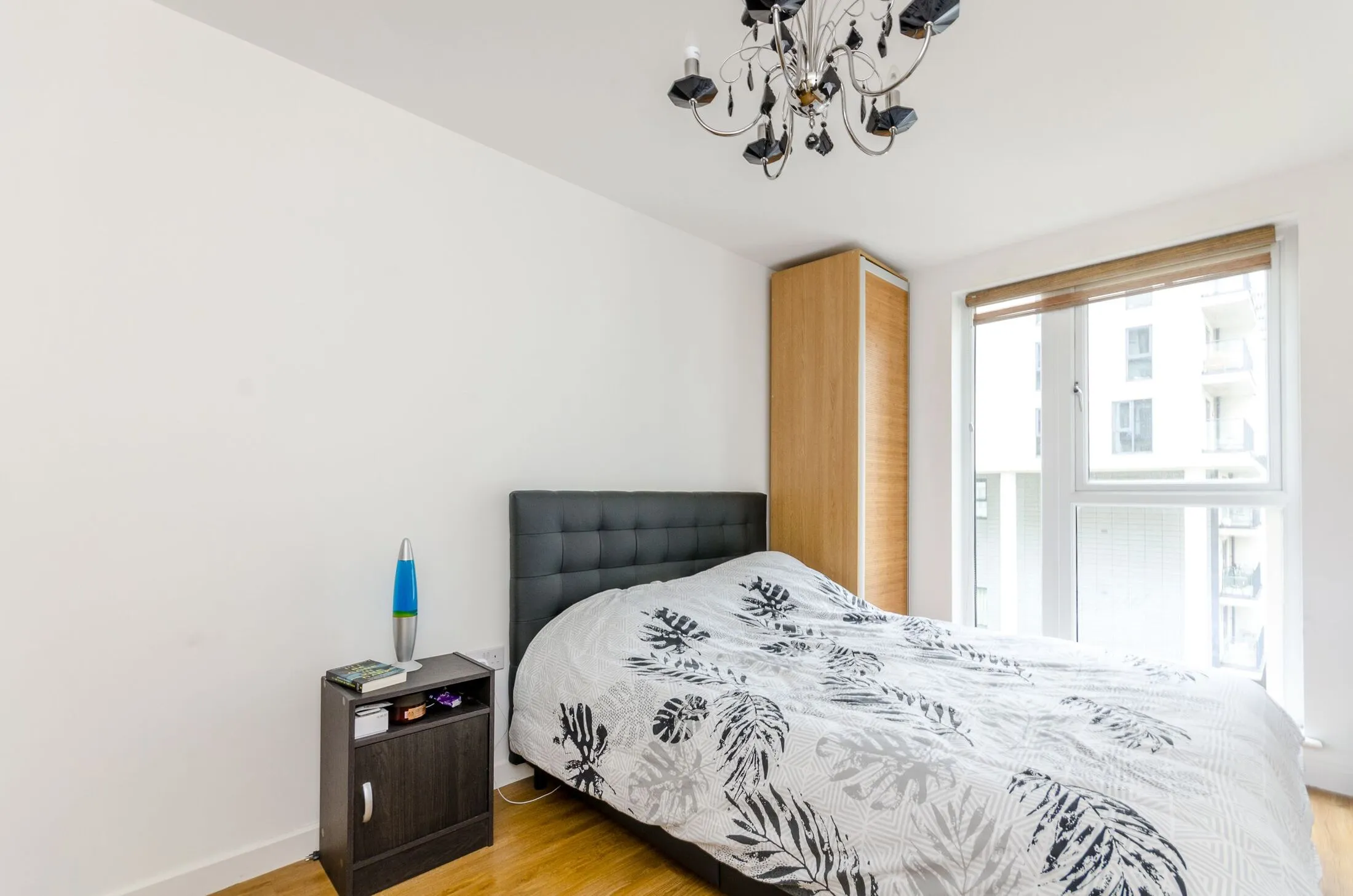 Flat Guildford Road in Woking