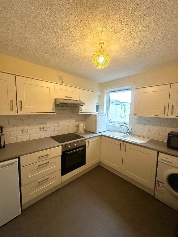 Flat New Mart Road in City of Edinburgh