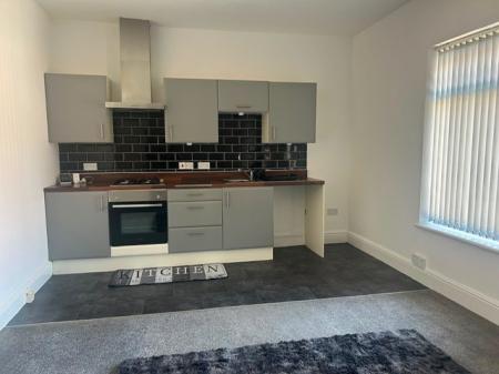 Flat Algernon Street in Grimsby