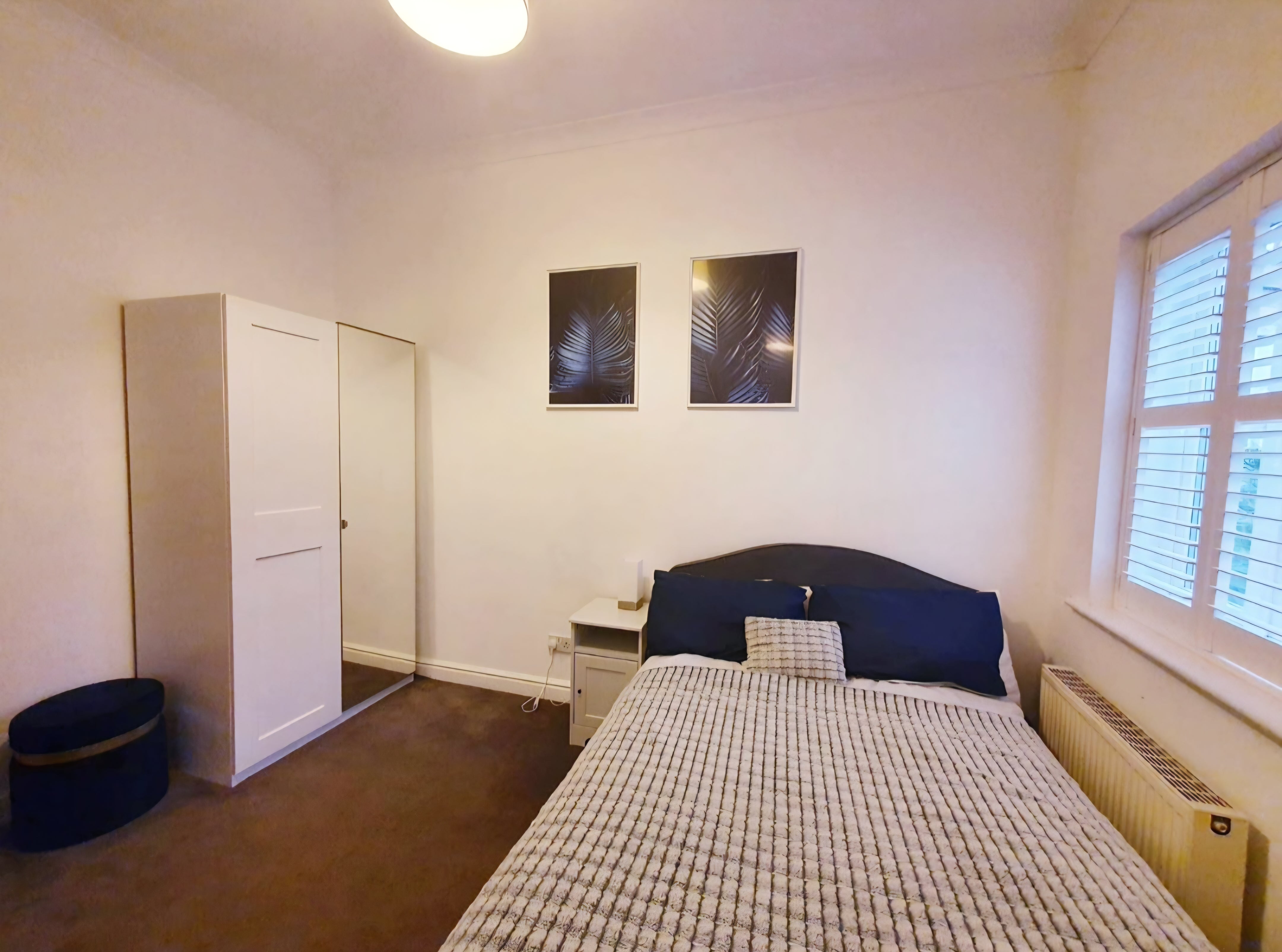Flat Charles Haller Street in Greater London