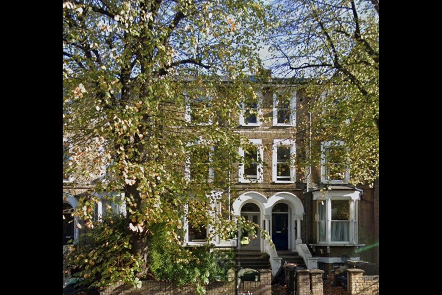 Flat Amhurst Road in Greater London