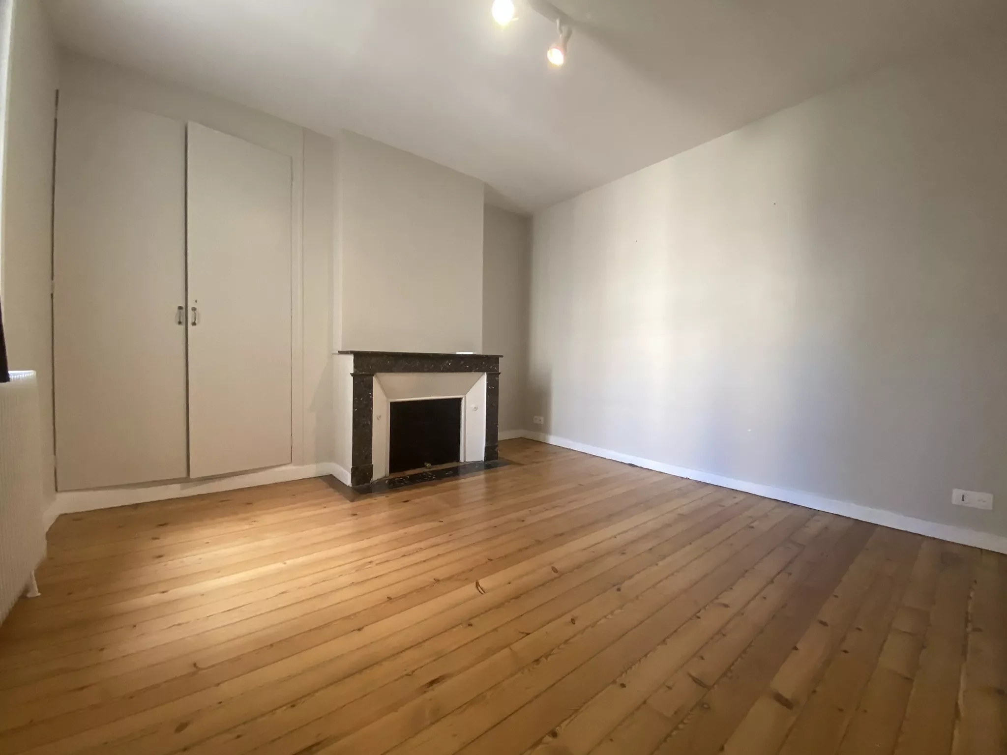 Flat Cours Georges Clemenceau in Bordeaux