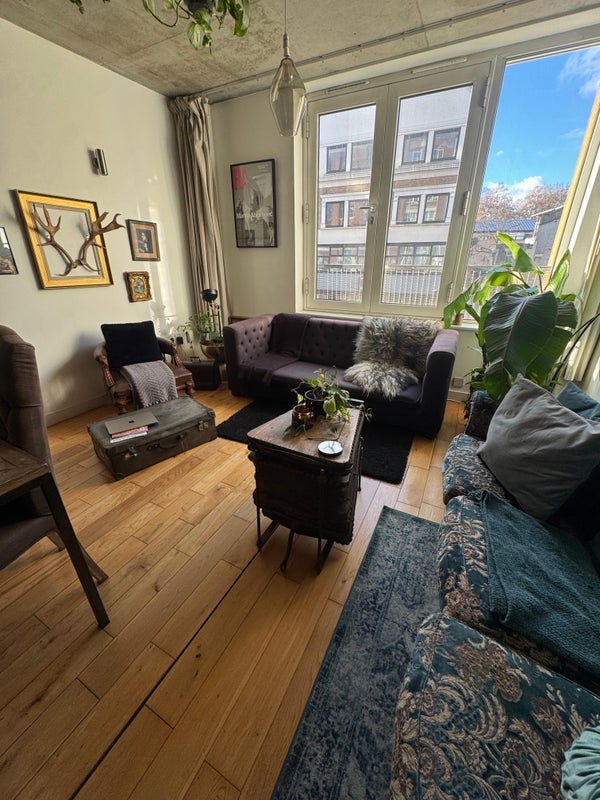 Room Kingsland Road in Greater London
