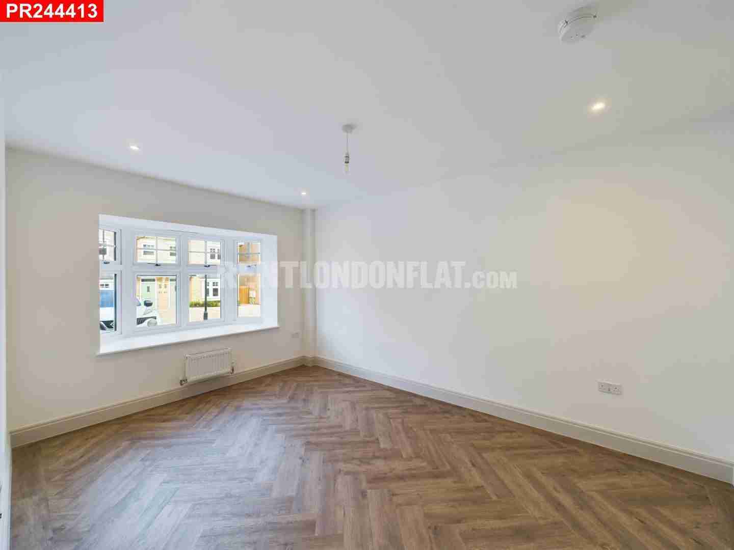 House Walnut Mews in Hart