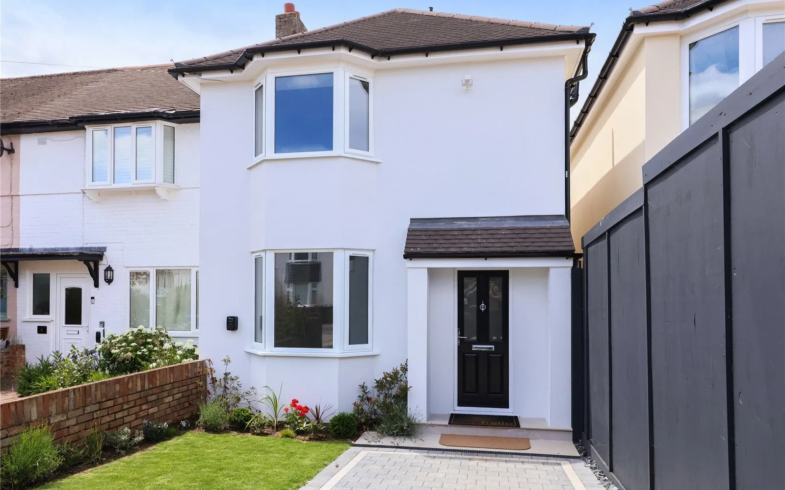 House Berkeley Drive in Elmbridge