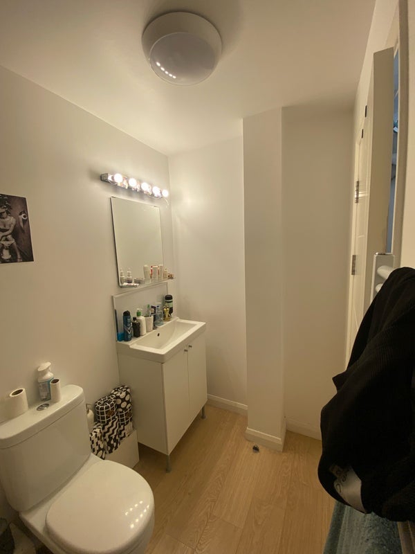 Room Saint John's Hill in Greater London