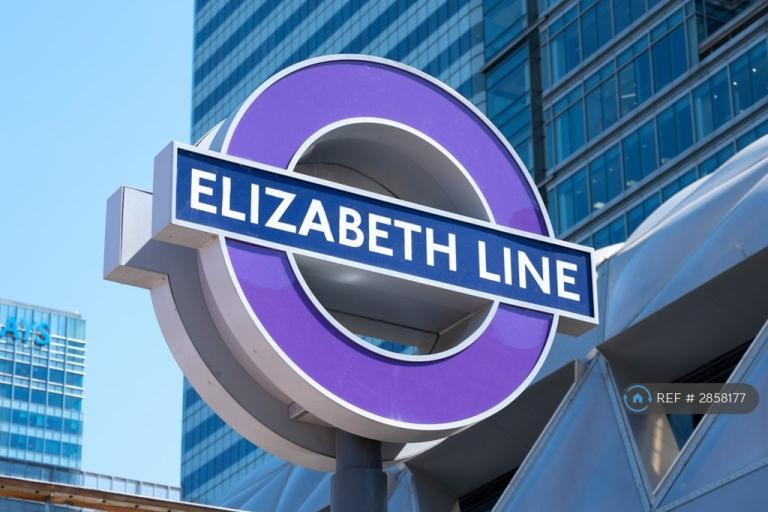 Flat Clayton Road in Greater London
