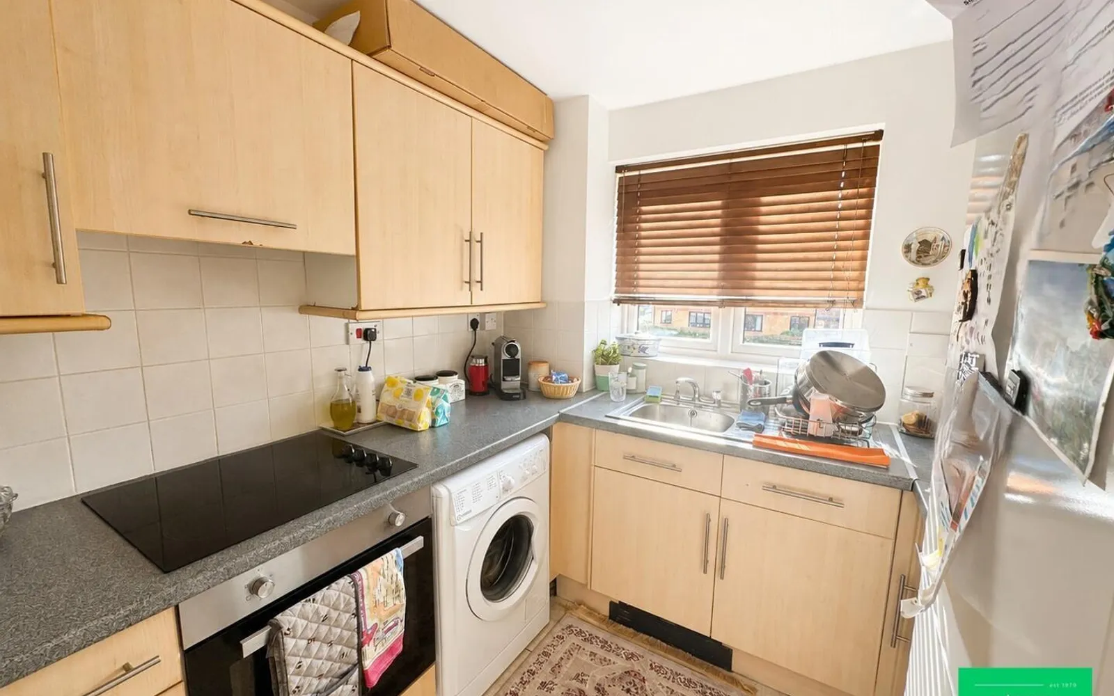 Flat Taunton Drive in Greater London