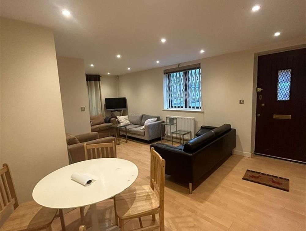 House Rossmore Road in City of Westminster