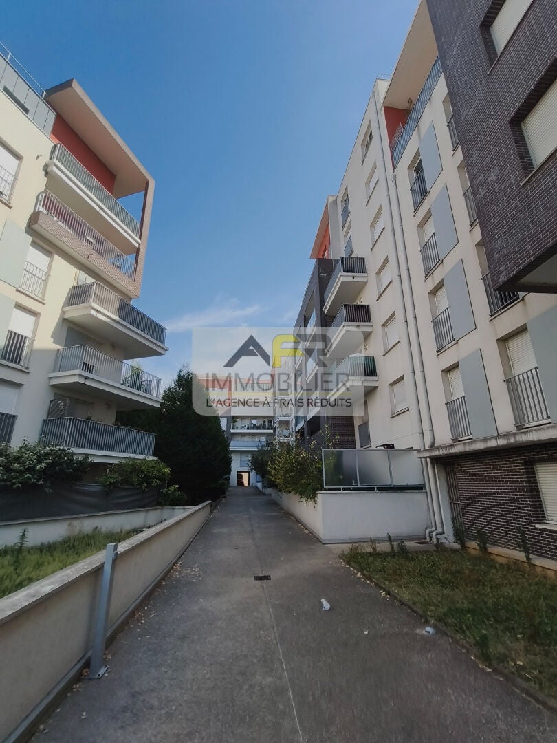 Flat Rue de la Grande Ceinture in Argenteuil
