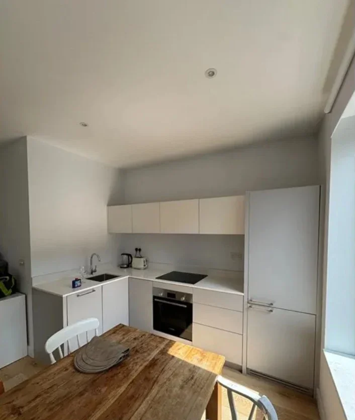 Flat Lillie Road in Greater London