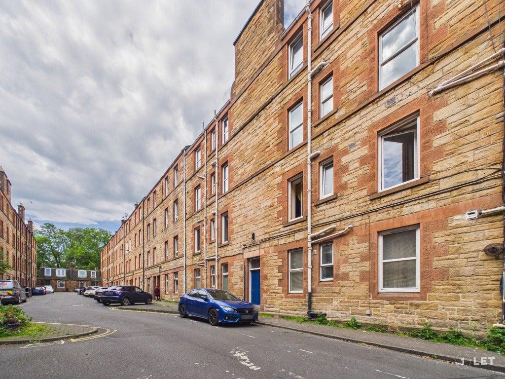 Flat Milton Street in City of Edinburgh