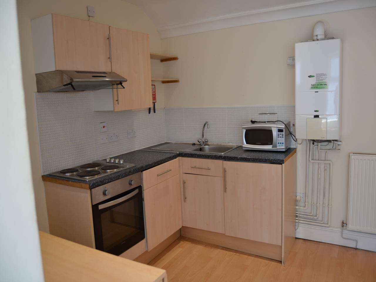 Flat Woodville Road in Cardiff