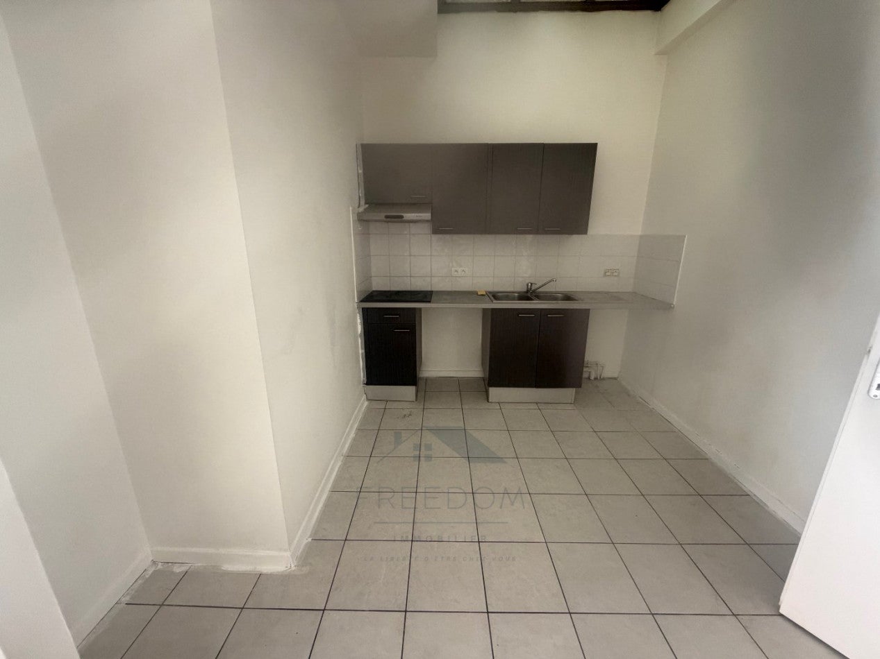 Flat Rue Leconte de L'Isle in Béziers