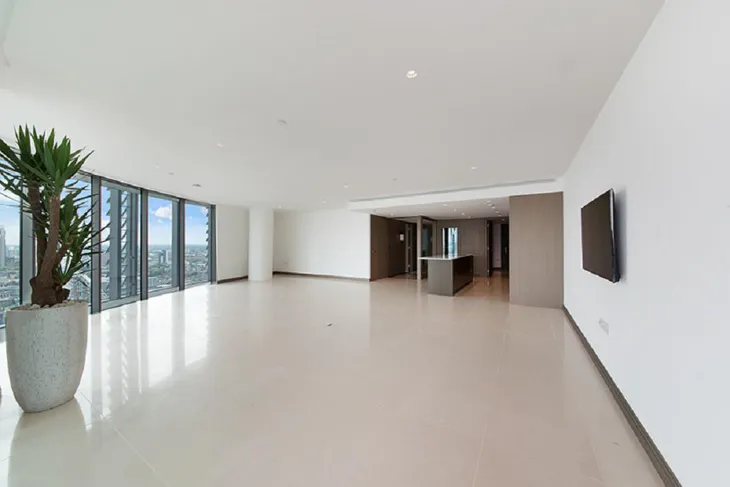 Flat Blackfriars Road in Greater London
