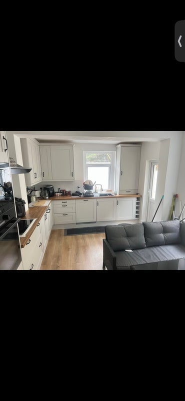 Room Cramond Avenue in Liverpool
