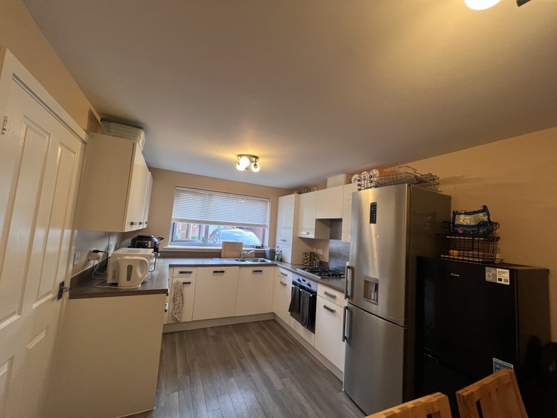 Room Gala Avenue in Swanley