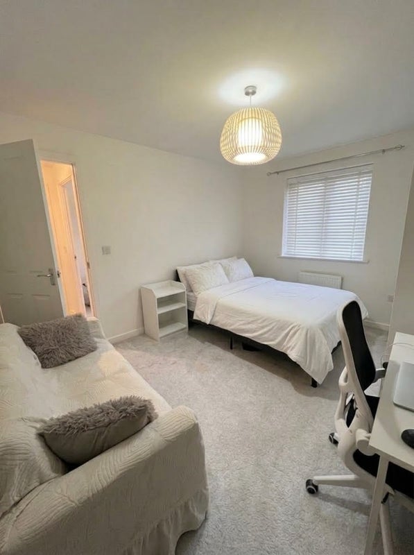 Room Gala Avenue in Swanley