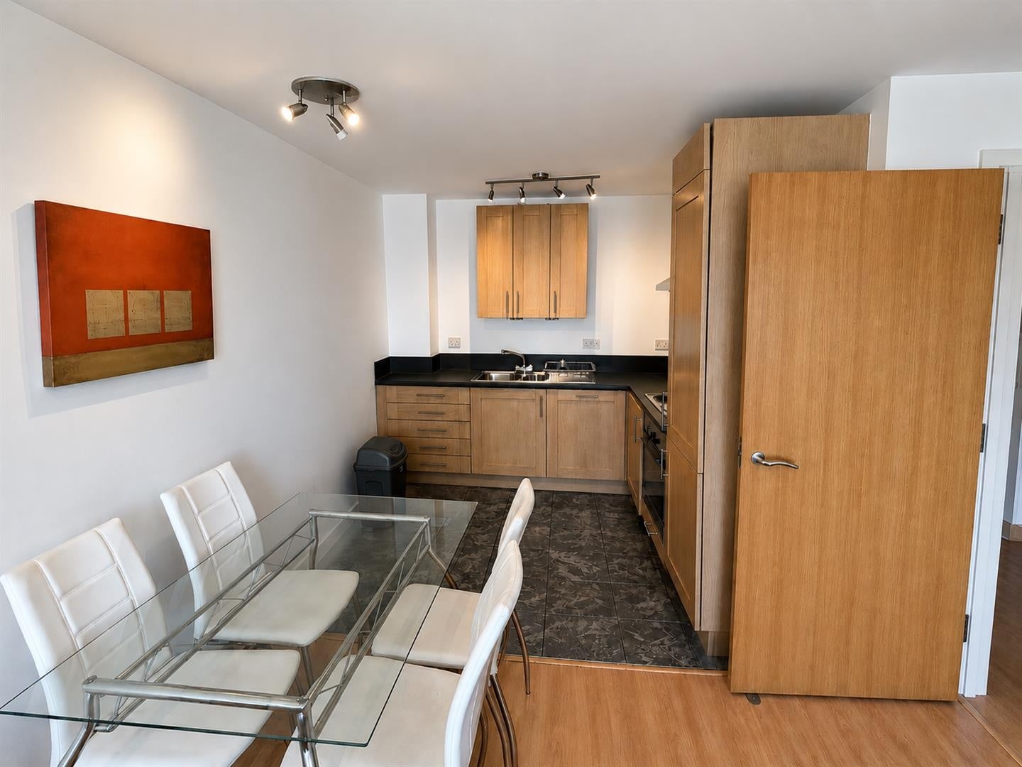 Flat Elmwood Lane in Leeds