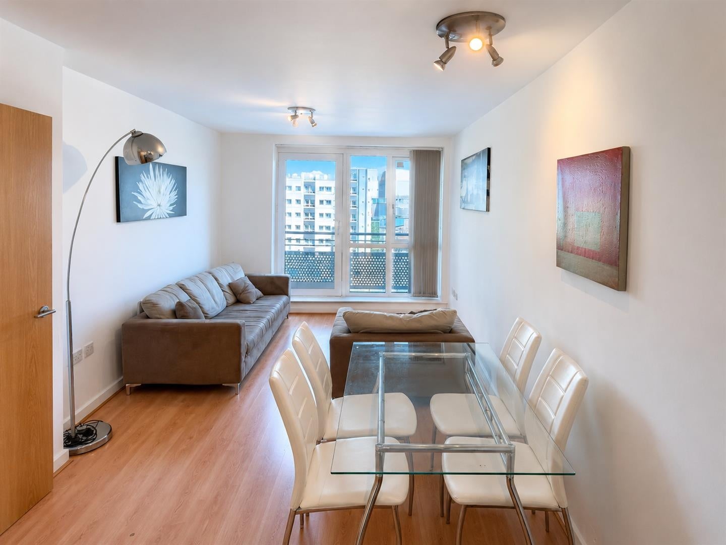 Flat Elmwood Lane in Leeds