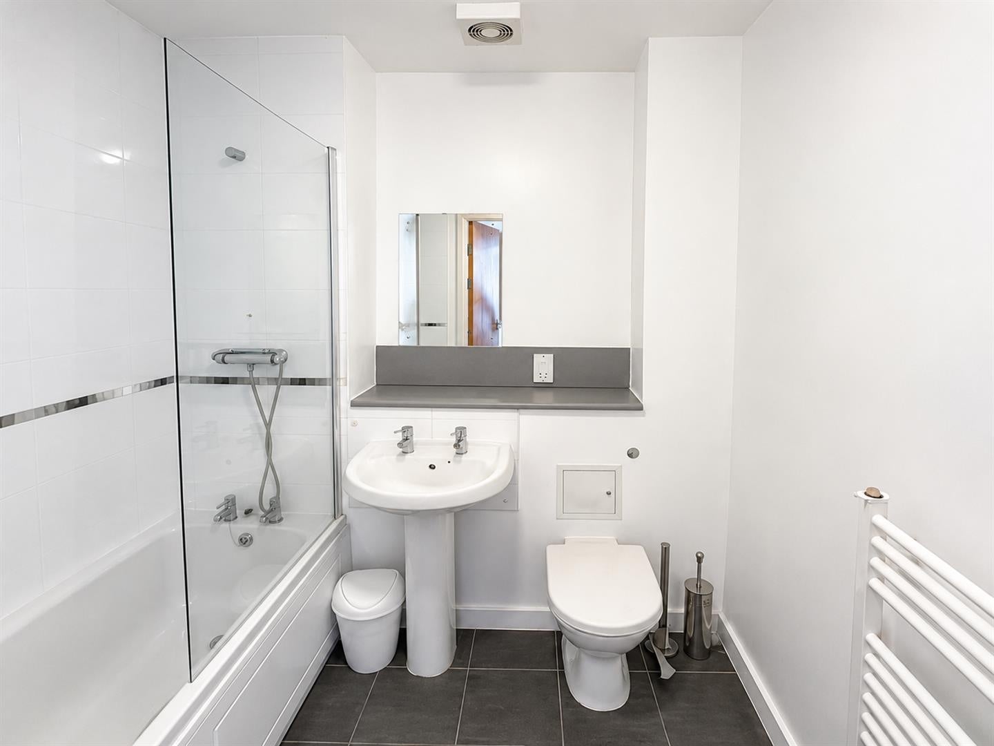 Flat Elmwood Lane in Leeds
