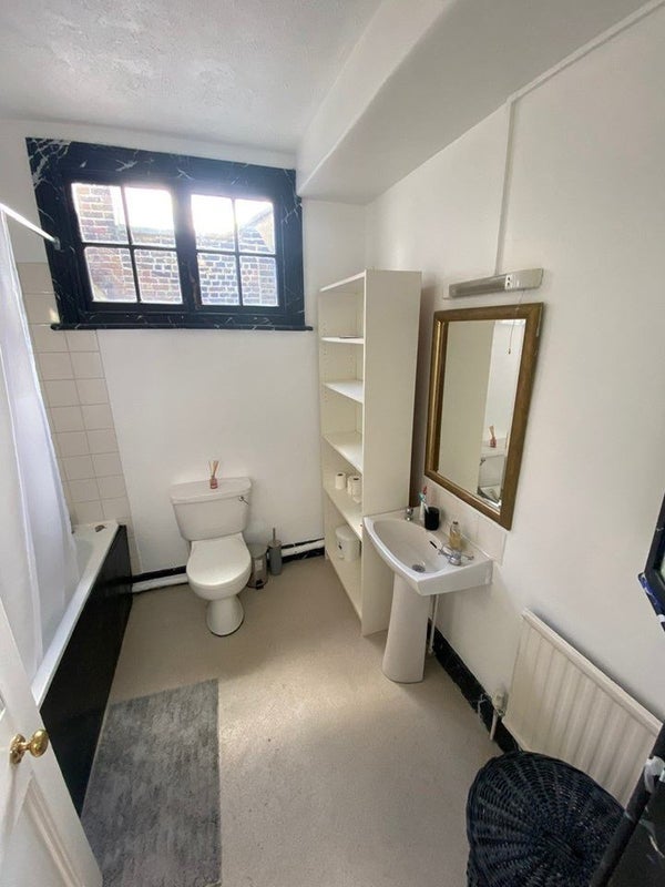 Room Devonshire Place in City of Westminster