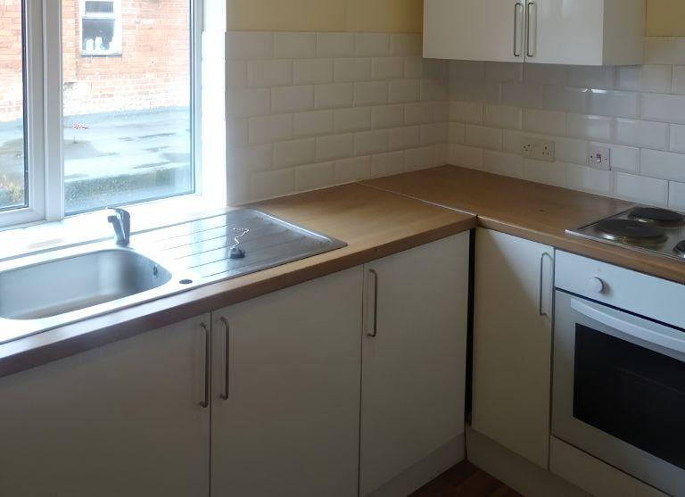 Flat Abington Square in Northampton