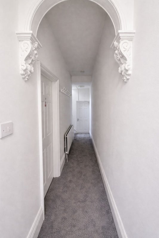 Room Hunton Road in Birmingham