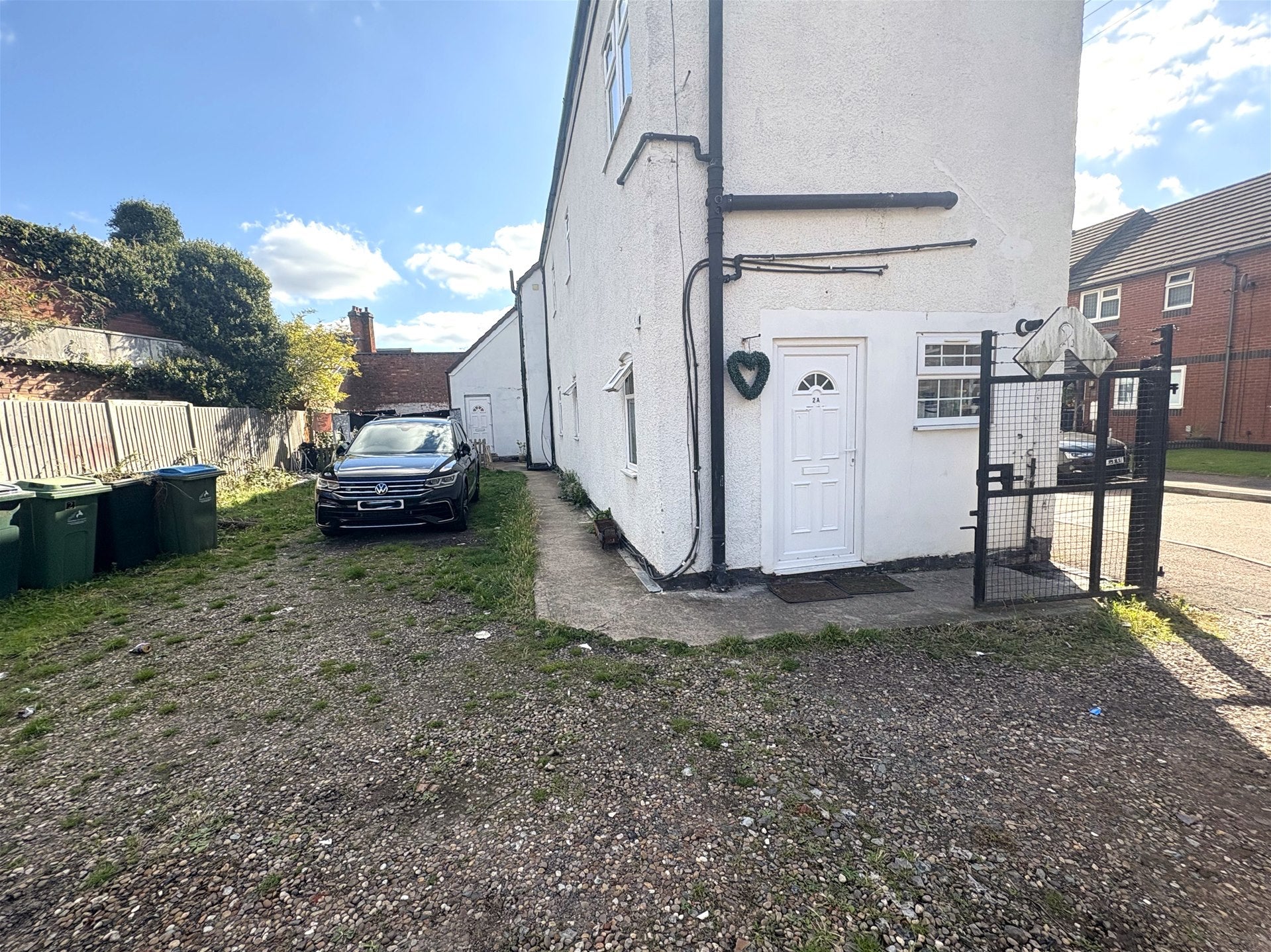 Flat Sydnall Fields in Coventry