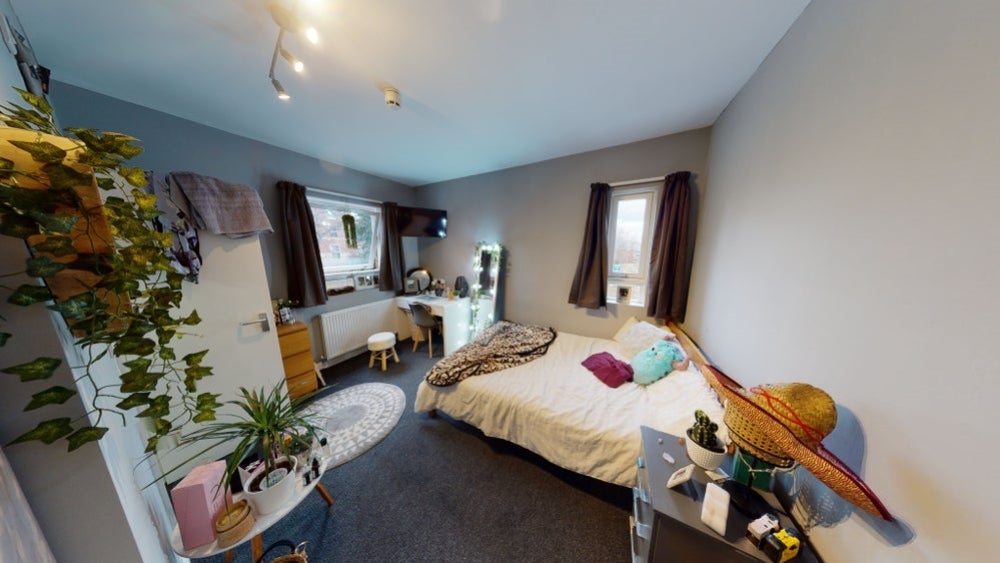 Flat Newstead Grove in Nottingham