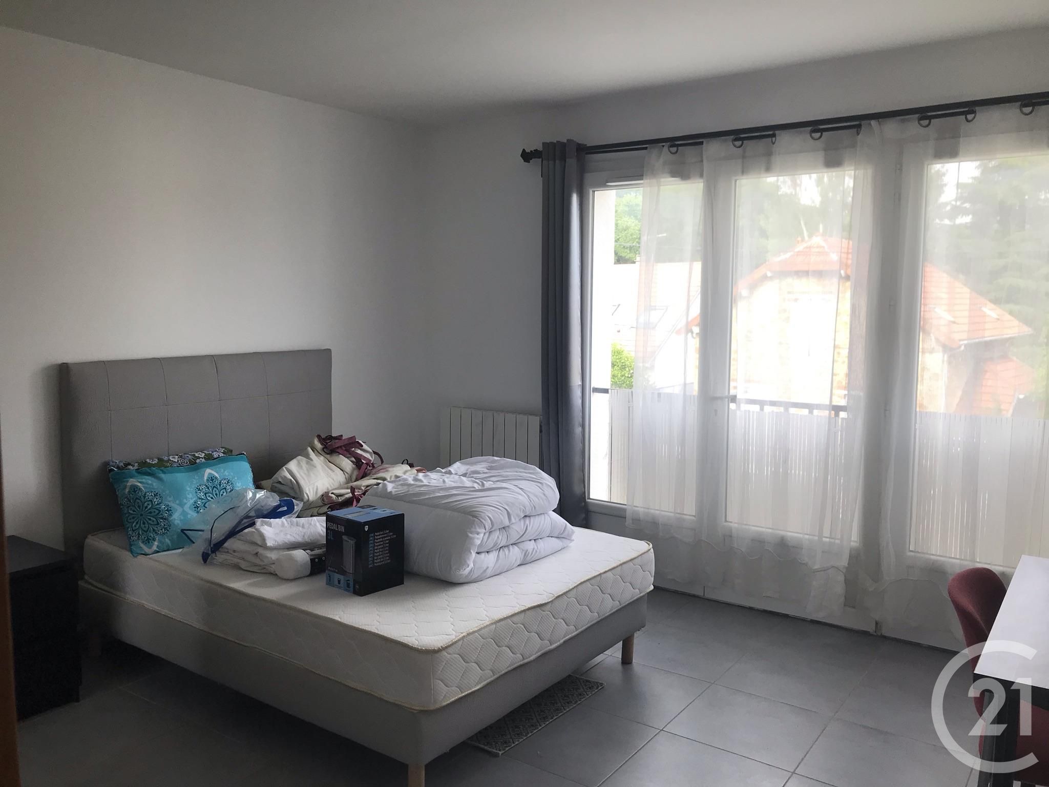 Appartement Rue Louise Weiss à Orsay