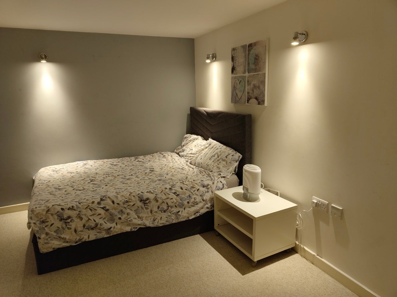 Flat Beckhampton Street in Swindon