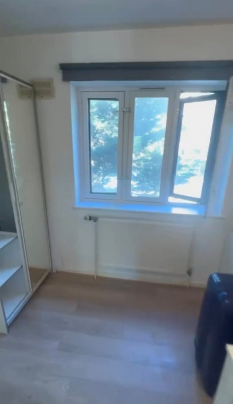 Room Tiber Gardens in Greater London