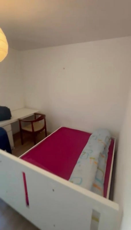 Room Tiber Gardens in Greater London